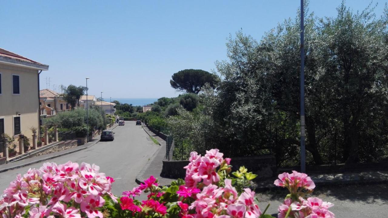 B&B Terra Di Miti Acireale Exteriér fotografie
